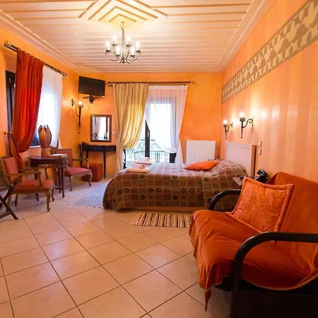 Hotel Melampous 3*